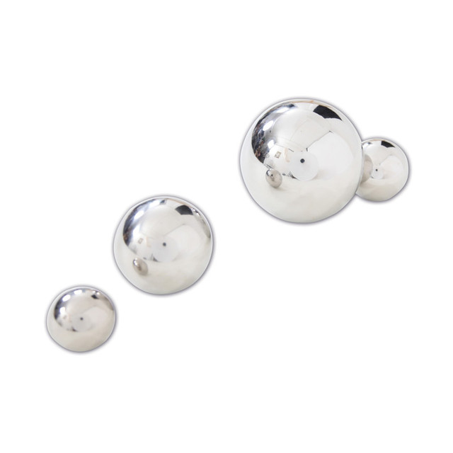 LEARNING ADVANTAGE TickiT® Sensory Reflective Balls - Silver - Set of 4