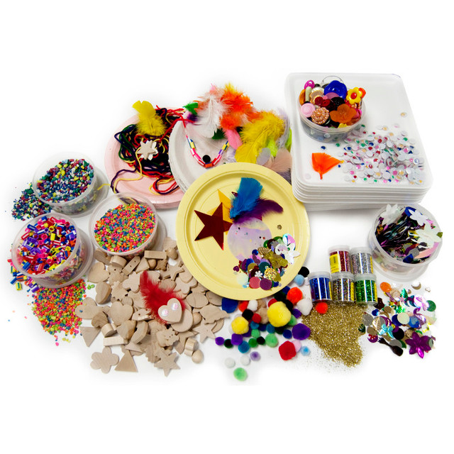 HYGLOSS PRODUCTS INC. Hygloss® Collage Treasure Craft Box HYGLOSS PRODUCTS INC. Hygloss® Collage Treasure Craft Box