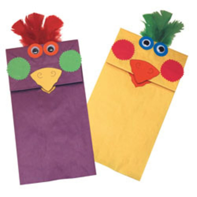 Bright color bags for arts & craft projects or any type of gift. Constructed of quality uncoated kraft paper. Bags will hold a group of items securely.  Flat bottom bags hold more.
