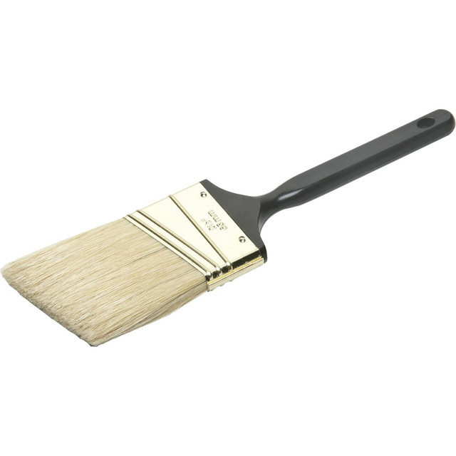 Soft formation brush delivers a smooth, velvety feel  Angle sash and round shape bristles let you fill tight spaces and corners.  Works best with urethanes, alkyd and oil-based varnishes, marine paints and stains.  Solid plastic handle resists warps, chips and peels. Withstands exposure to moisture or solvents.  Features a steel, brass-plated ferrule.