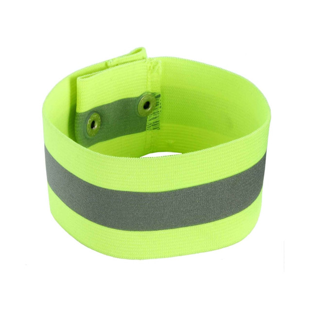Make sure you are always visible in low-light conditions with the help of this Ergodyne arm/leg band. The elastic band is comfortable and ANSI-compliant reflective, so you can rely on its ability to keep you noticeable.  2in elastic band features ANSI-compliant 3M Scotchlite reflective tape.  Designed with a button snap closure.