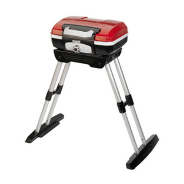 With 1 Sq. ft. cooking area, have generous cooking space to grill your favorite food  1611.89 W cooking power provides adequate heat for quick meal preparation  Fueled with gasoline, helps you cut down on your energy bills and expect better grilling