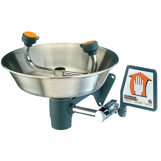 Two GS-Plus spray-type spray heads deliver a flood of water for rinsing eyes  Heavy duty cast aluminum wall bracket with corrosion resistant powder coated finish  ANSI-compliant identification sign  1/2in IPS chrome plated brass stay-open ball valve