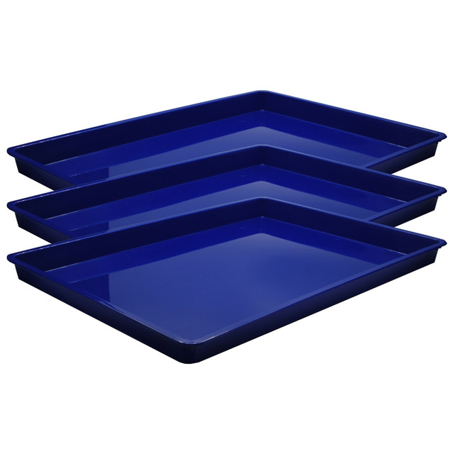 The CreativiTray is a fun and colorful product for arts and crafts projects. Includes a sturdy plastic tray. This arts and crafts tray, made of a sturdy plastic, can be used for painting, dough play, crafting, puzzles and more.  Durable plastic tray with an easy to clean glossy finish.  Measures 17-1/2in x 12-1/2in x 1-1/4in.  Blue color provides a bold look.
