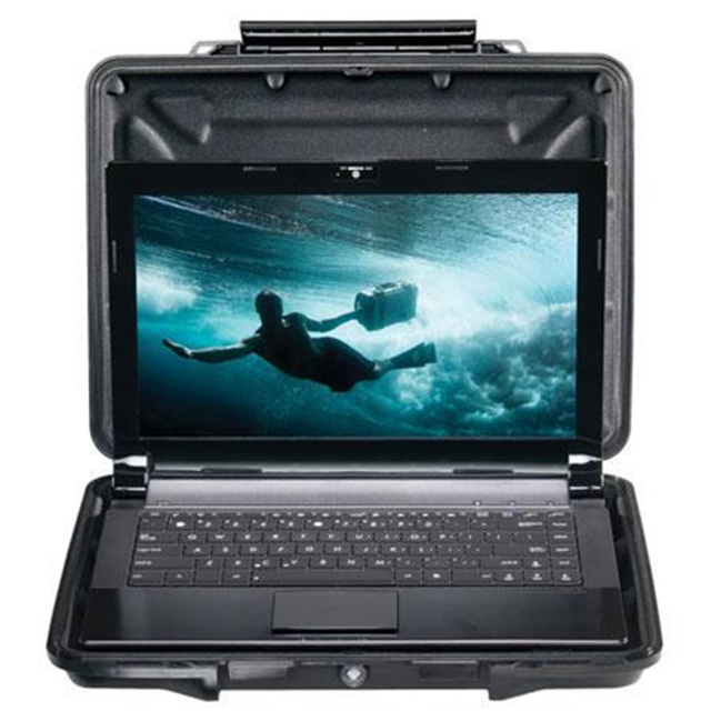Pelican Products 1080-023-110 1085CC HardBack Laptop Case