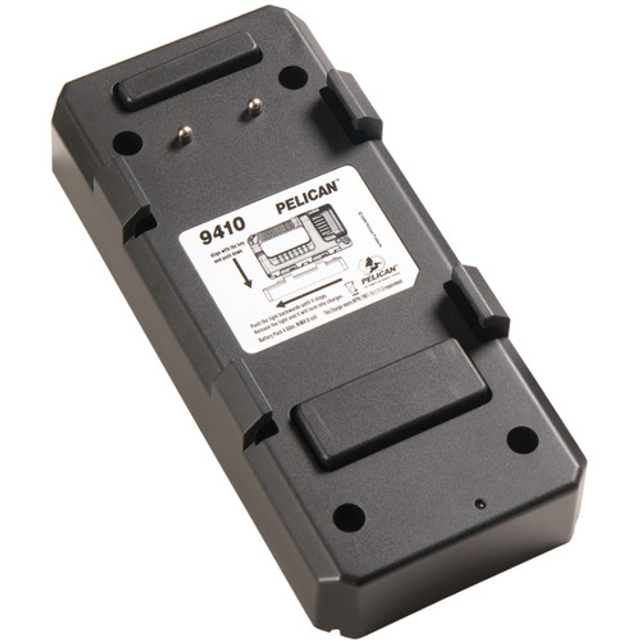 Pelican Products 9410-305-000 9416 Deck/Dash Charger Base Unit Pelican Products 9410-305-000 9416 Deck/Dash Charger Base Unit