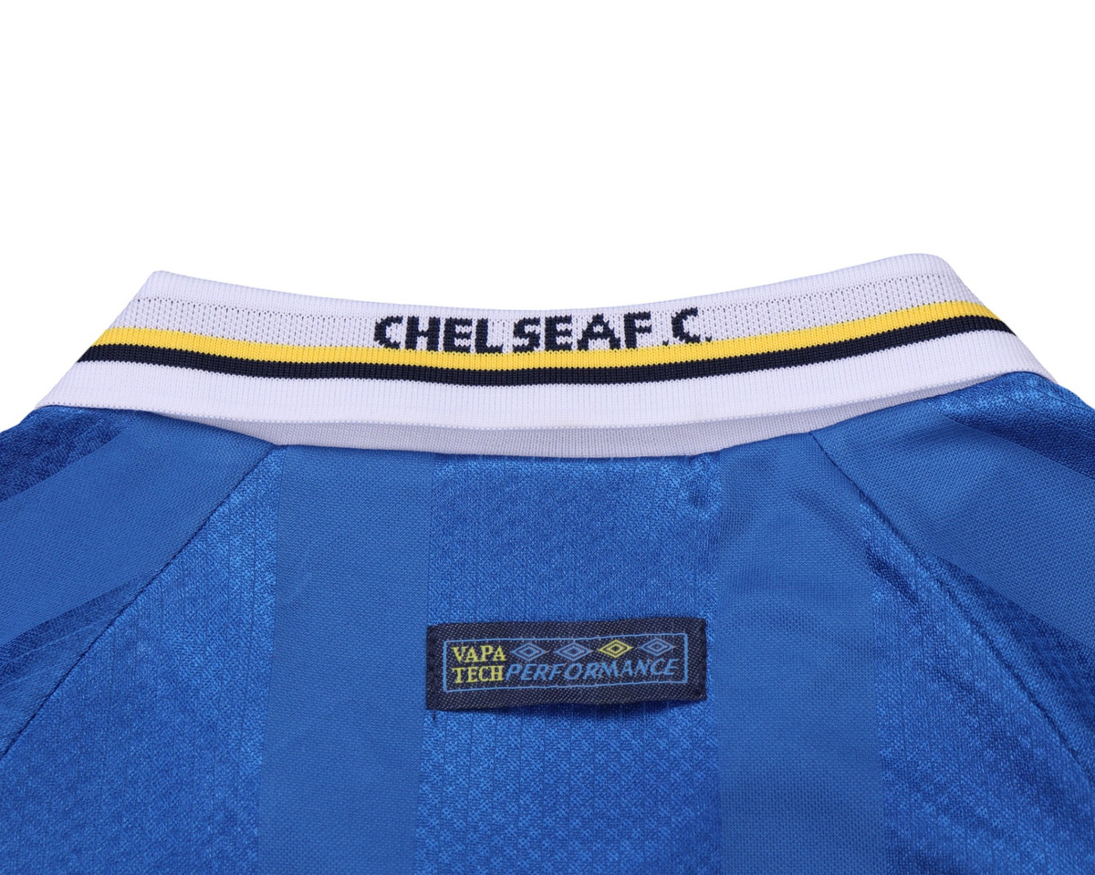 Chelsea 97/99 Kid's Home Retro Mini-Kit