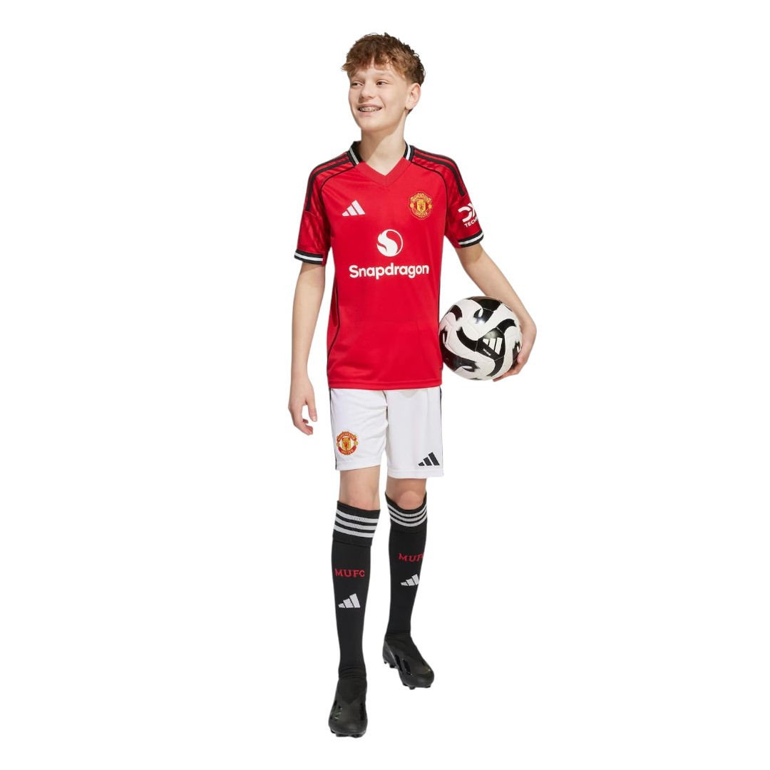 B.FERNANDES #8 Manchester United 25/26 Kid's Home Mini-Kit - Man United Font