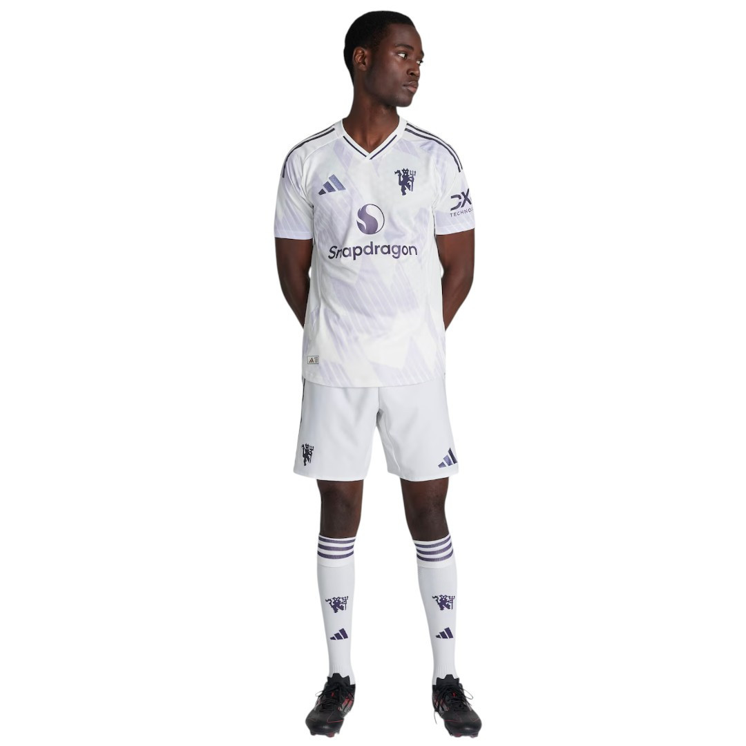 B.FERNANDES #8 Manchester United 25/26 Authentic Men's Away Shirt - Man United Font