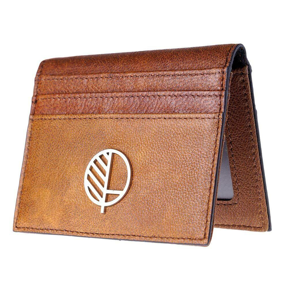Men's compact leather wallet in rustic brown