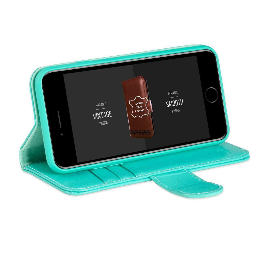 iPhone SE leather wallet case by Royale – open with card slots