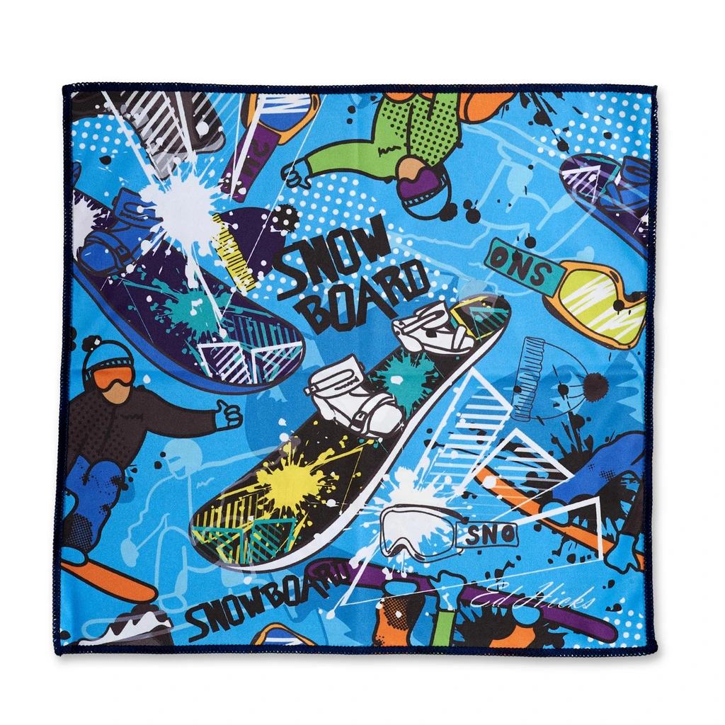Snowboarding microfibre glasses and screen cleaning cloth