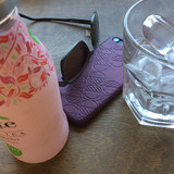 iPhone 6 leather case in shimmering purple