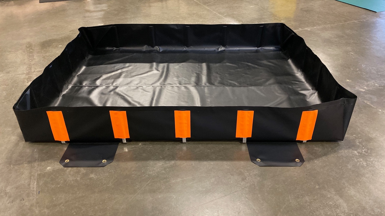 LBracket Lite Spill Containment Berm 10' x 10' x 12" Interstate