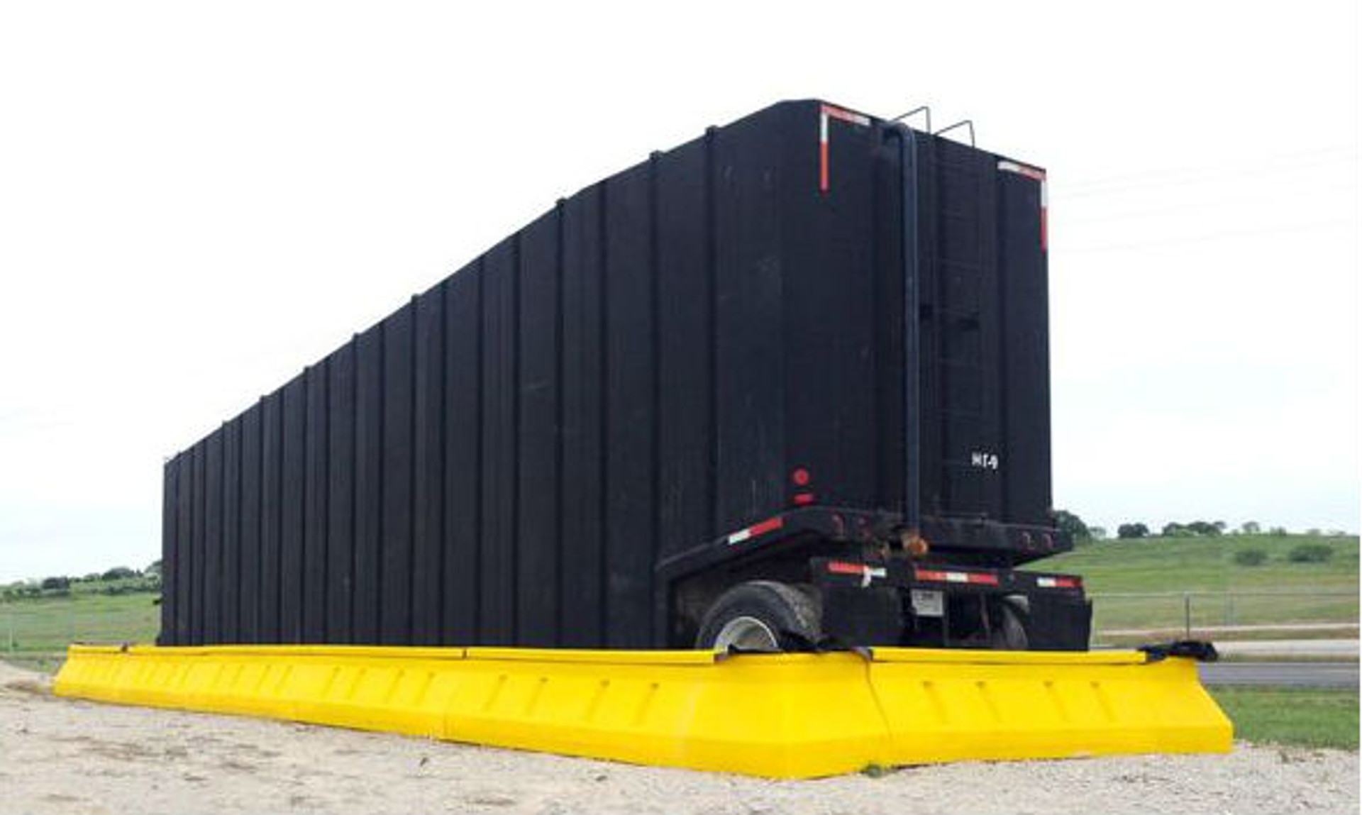 Frac Tank Secondary Containment Berms