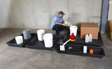 Ultratech containment tray