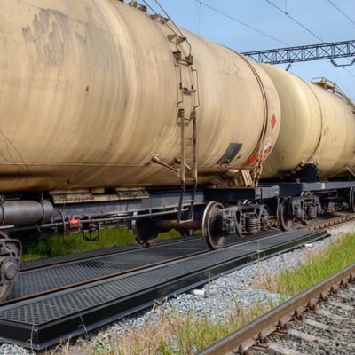 Railroad Containment