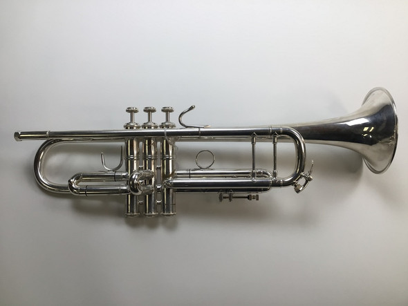Used Bach 37 Bb Trumpet (SN: 724465)