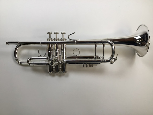 Demo Bach 180S37 Bb Trumpet (SN: 781093)