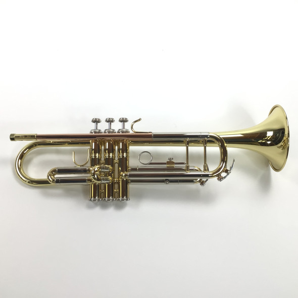 Used Bach BTR211 Student Bb Trumpet (SN: R01287)