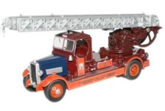 76TLM003 OO NEWCASTLE TLM FIRE ENGINE - Church Street Models
