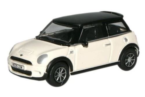 76NMN002 OO WHITE NEW MINI