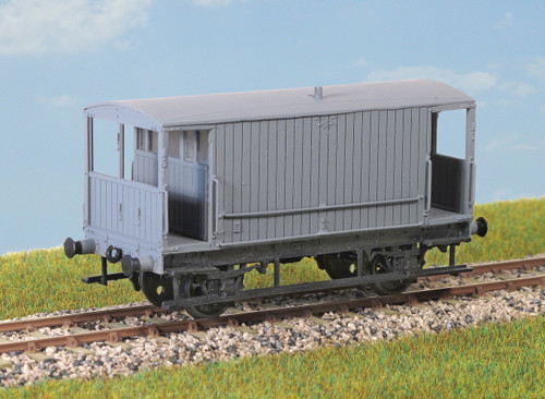 PC58 OO 20T GOODS BRAKE VAN LMS (EX MR) PLASTIC KIT