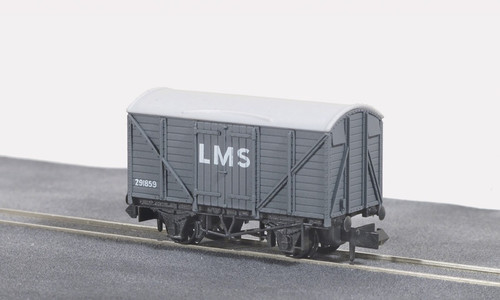 NR-43M N 291859 BOX VAN LMS GREY