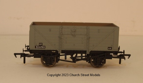 940029 OO S26782 D1400 8 PLANK BR GREY