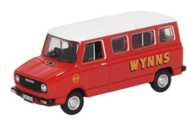 76SHP006 OO SHERPA MINIBUS WYNNS