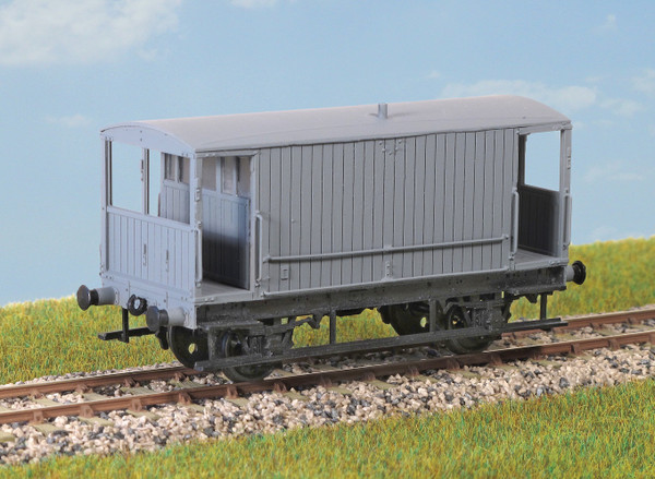 PC58 OO 20T GOODS BRAKE VAN LMS (EX MR) PLASTIC KIT