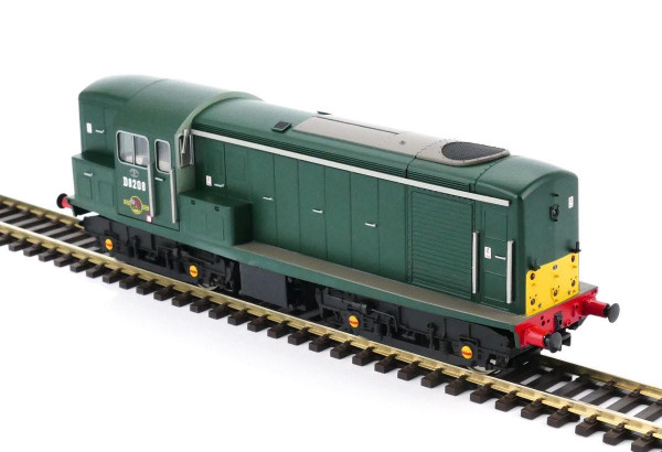 1510 OO D8208 CLASS 15 BR GREEN SMALL YELLOW END