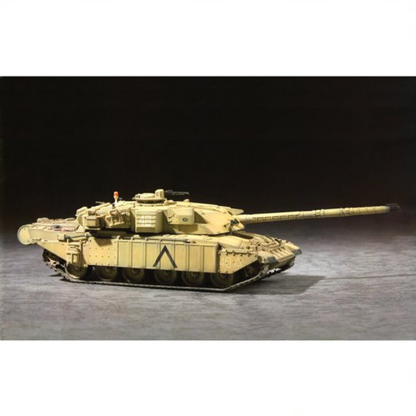 TM07105 1/72 CHALLENGER 1 DESERT VERSION PLASTIC KIT