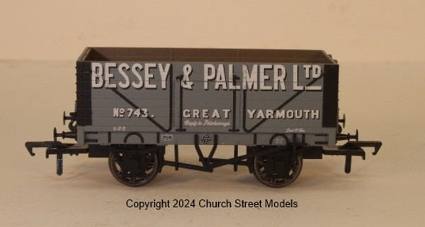 967204 OO 743 7 PLANK RCH 1907 BESSEY & PALMER GREAT YARMOUTH