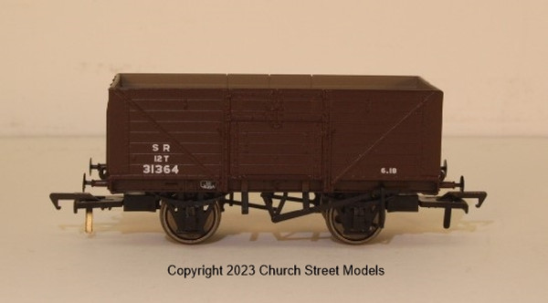 940012 OO 31364 D1379 8 PLANK SR BROWN POST 36