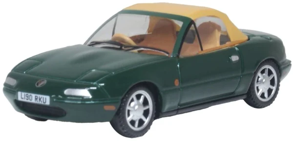76MAZ002 OO MAZDA MX5 MK1 SOFT TOP BRITISH RACING GREEN