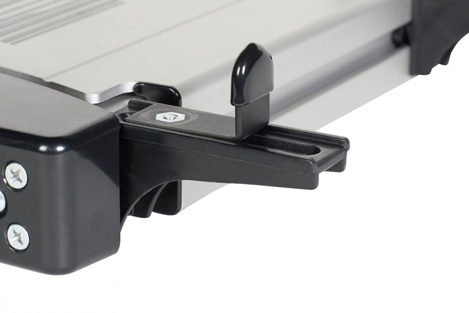 Gamber-Johnson NotePad V Universal Computer Cradle with zero edge side clips - 7160-0250-02