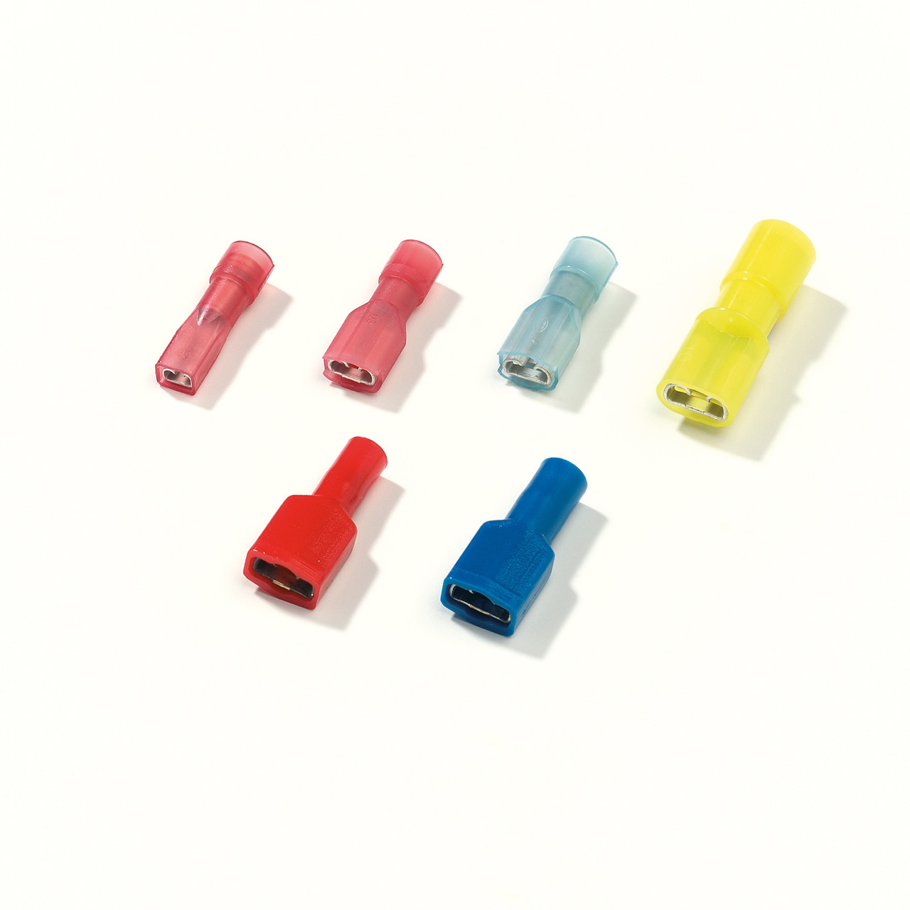 Panduit Female disconnect - red - DNF18-110FIB-3K