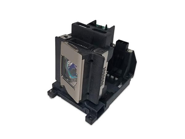 Total Micro 330 Watt Projector Lamp Replacement Meets Or Exceeds Oem Specifications & Comes With The Housing For The Christie Dhd800 Projector. 2000 Hours Std Mode, 3000 Hours Eco Mode. 90 Day Limited Warranty. - 003-120577-01-TM