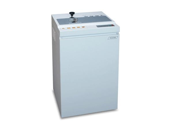 Formax FD 87HD provides an added layer of security by punching a hole thorugh discarded hard drives, causing visible damage, and making the data virtualy unreadable. The punching die is made of hardened, nickel-plated steel for durability - FD87HD