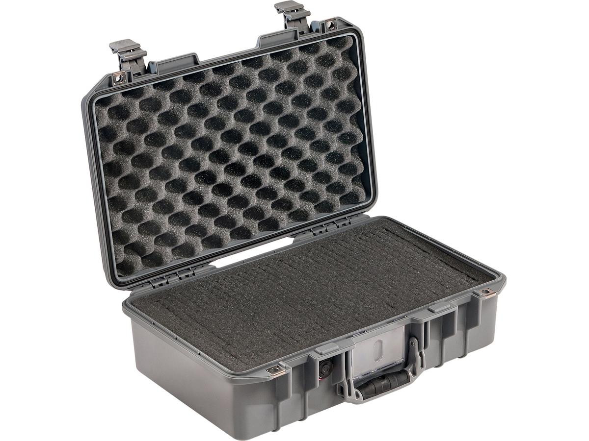 Deployable Systems Pelican 1485Air Case - Silver w/ foam - 014850-0000-180