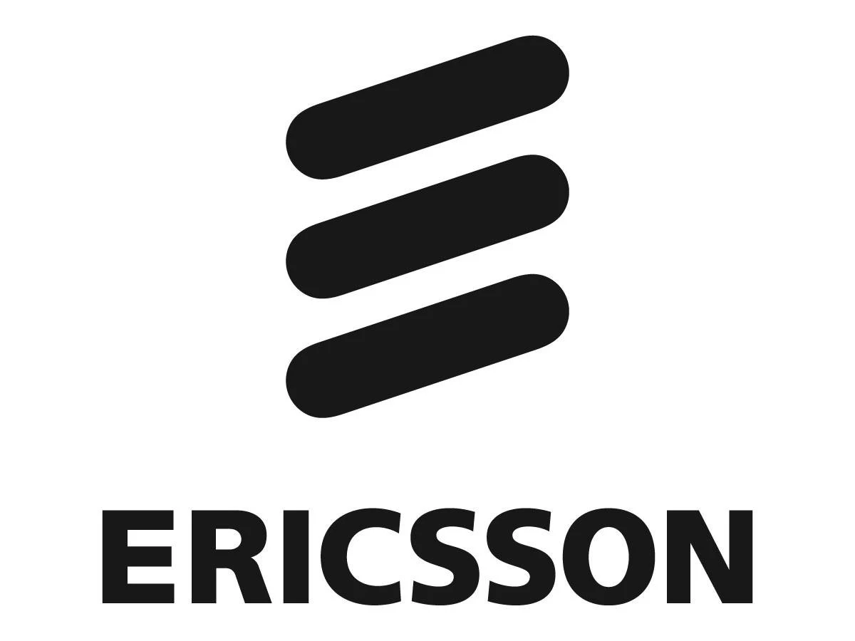 3-yr NC Mobile Perf Ess Plan & R1900 w/ 5G Captive Modem Acc