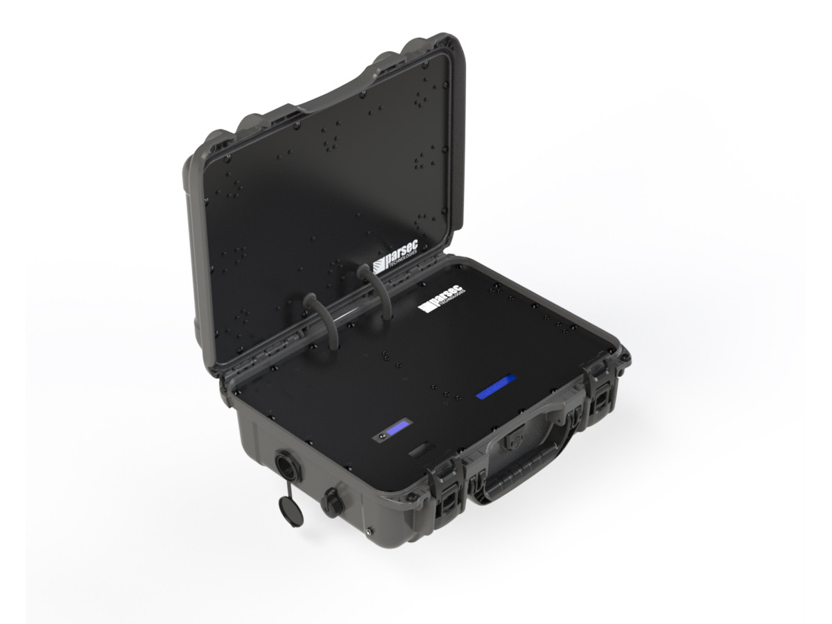 Parsec Bloodhound Pro 13: 1 ; 8 Cell, 4 Wifi, Gps Ip67,5G,Cat18 Custom Antenna Built Into Lid Of Waterproof Case; 600 Mhz - 6 Ghz Antenna; Customized Case Includes: (4)Rj-45, 1 Usb, Top Cover, Fan, Ac Adapter - PRO13BH8L4WG-L