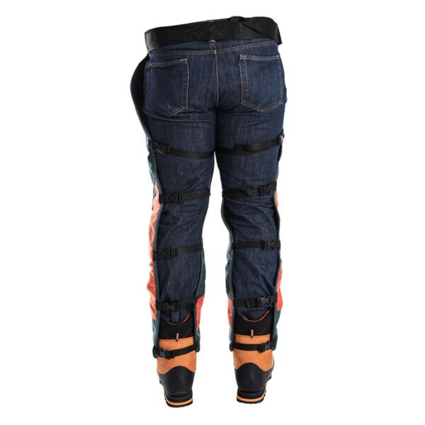 Clogger Defender Pro Chainsaw Chaps