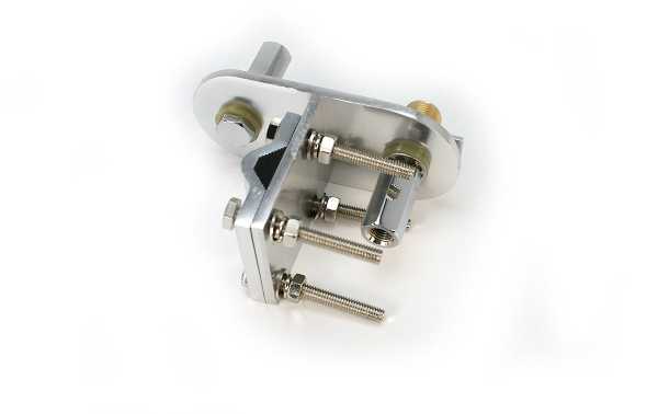 MFJ-347 - Mini Dipole, Mast Mount, 3/8-24 Thread Mounts, Use Mobile Whips, SO-239 Feedpoint Connector