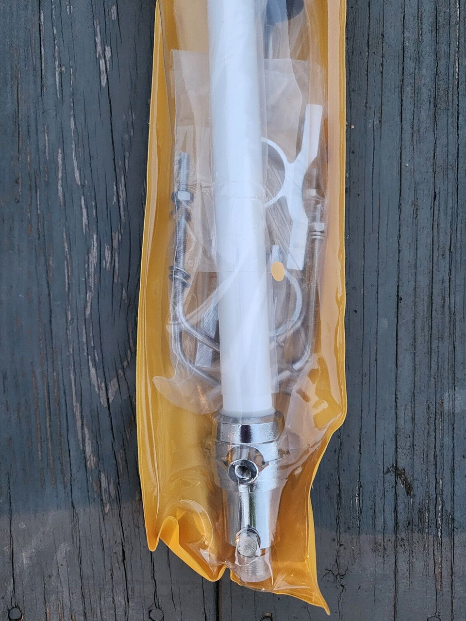 RW -200 High Gain GMRS Base Station Fiberglass Antenna 6.5 DB 200 Watt Power