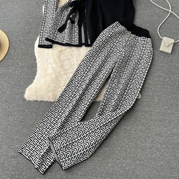 Ensemble Trois Pièces Elégant à Motifs Ensemble Trois Pièces Elégant à Motifs zaxx
