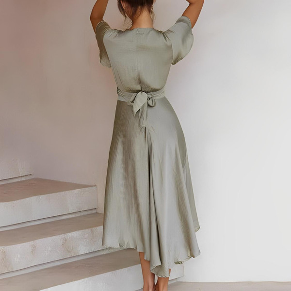 Robe Longue Évasée en Satin Ella™ Robe Longue Évasée en Satin Ella™ zaxx
