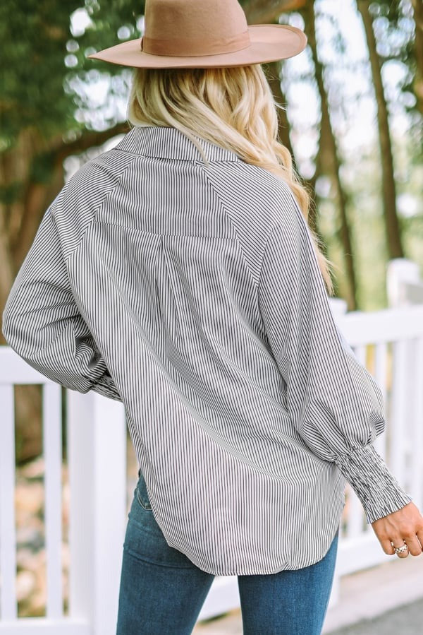 Chemise Mi-longue avec Col Rayé et Manches Larges Tombantes Raylora™ Chemise Mi-longue avec Col Rayé et Manches Larges Tombantes Raylora™ zaxx