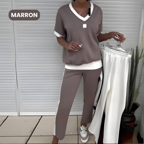 Ensemble Chic Top Col V + Pantalon Lorenzo™ zaxx